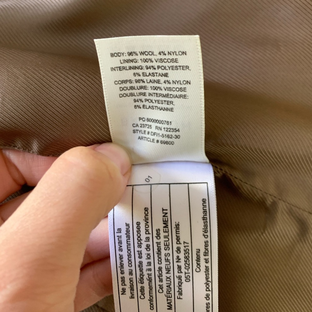 Aritzia Babaton Connor Coat Size Small in Dove Taupe - Picture 7 of 8